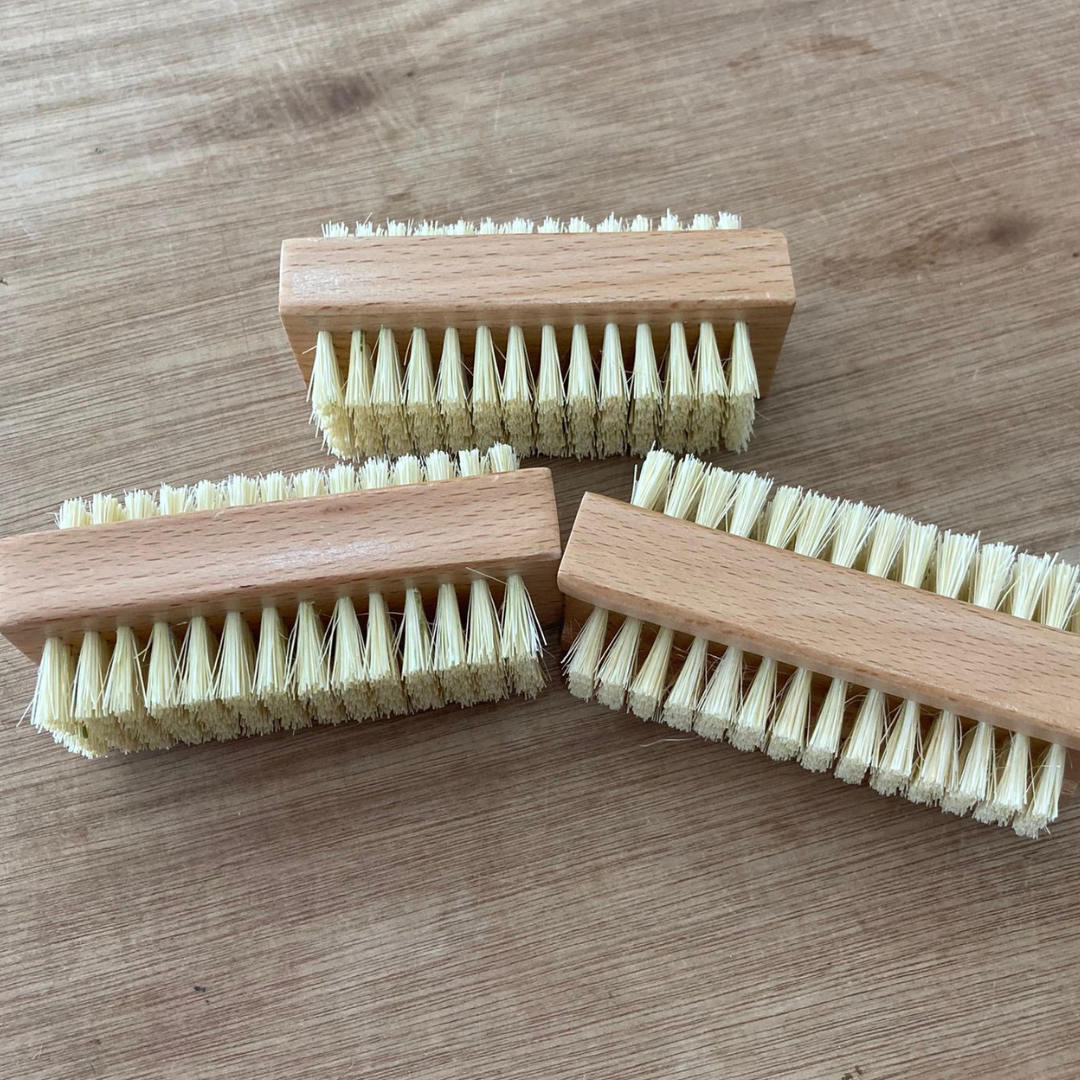 Natural Nail Brush (FSC 100%)